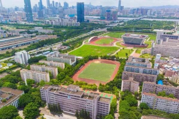 广东的财经类大学排名前十，四所高职上榜，第一学科最丰富