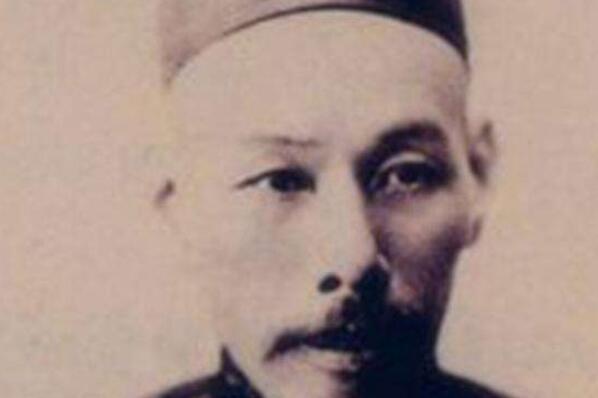 中国近现代十大诗人 徐志摩上榜，第七被称为现代诗派“诗坛领袖”