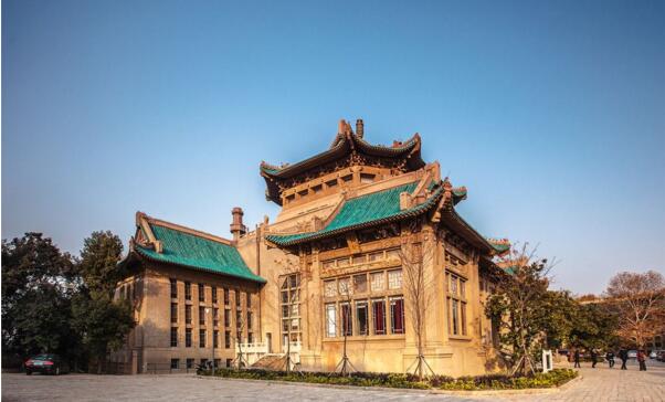 2017年武汉市最好的大学排行榜：武大登顶，华科位居第二