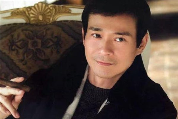 中国70岁老男演员排行榜 郑少秋上榜谢贤顶级巨星