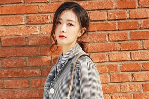 2020十大翻红女明星排行榜 童谣演技得到认可，万茜口碑爆炸
