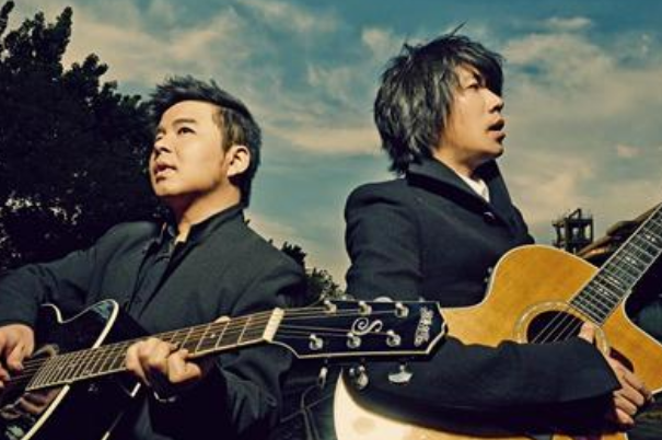 水木年华十大经典歌曲排行榜：《在他乡》上榜，第一深情款款
