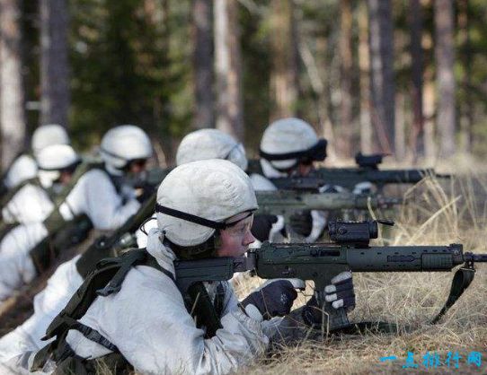 世界上最富的国家 军费500亿兵力近6万武器装备很精良