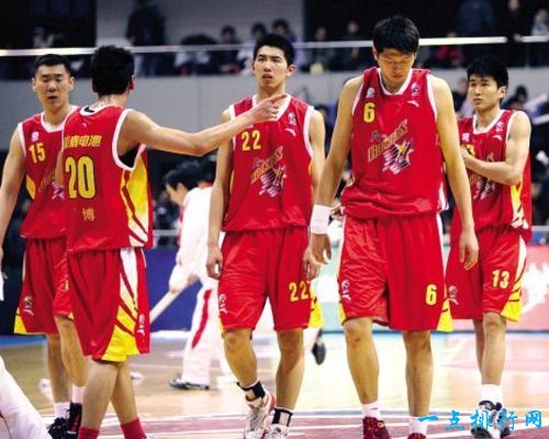 CBA史上十大无人能破的纪录 姚明总决赛超神21投全中