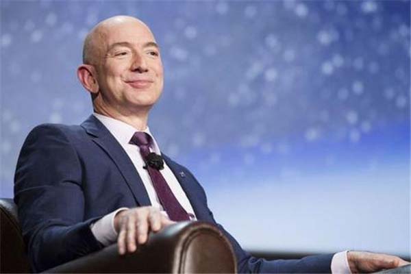 世界真正第一首富是谁？当属杰夫贝索斯