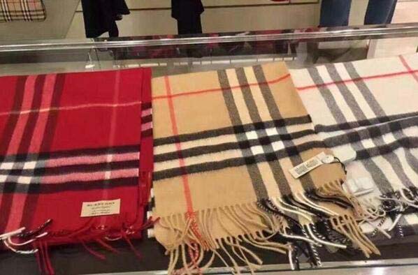 女士围巾品牌十大排行榜：鄂尔多斯第二，博柏利第一