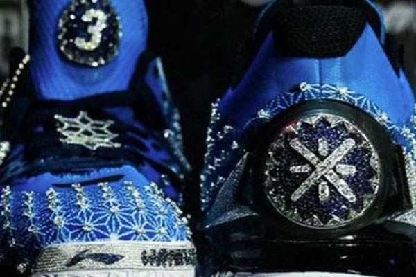 世界最贵的运动鞋：“韦德之道”钻石款运动鞋2682万