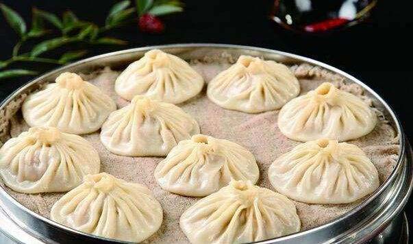 游河南“必尝”的四大美食：开封灌汤包入榜！