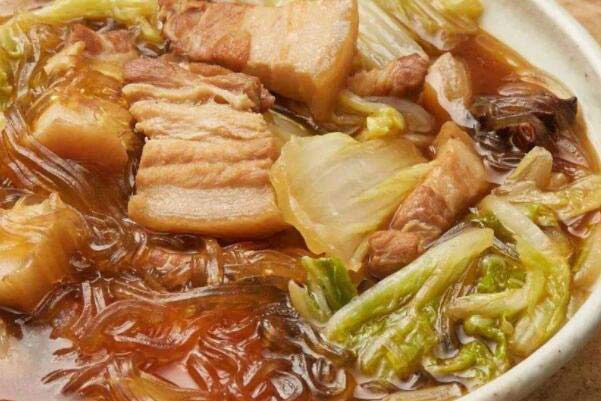 沈阳十大美食：白肉血肠、老边饺子均上榜