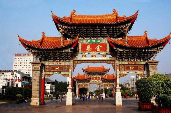 云南十大地标建筑,靖宁宝塔高81.6米