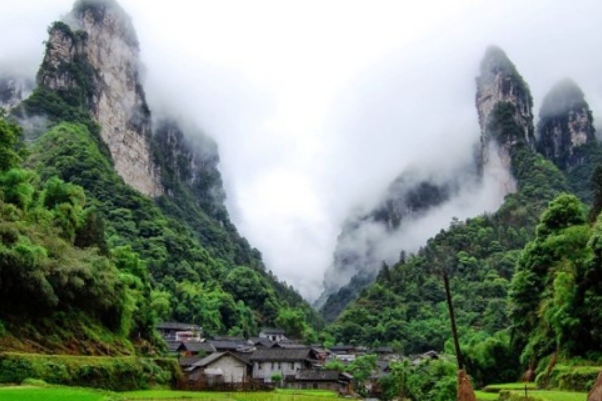 湖南十大最好玩的景点：橘子洲上榜它是夏季避暑胜地