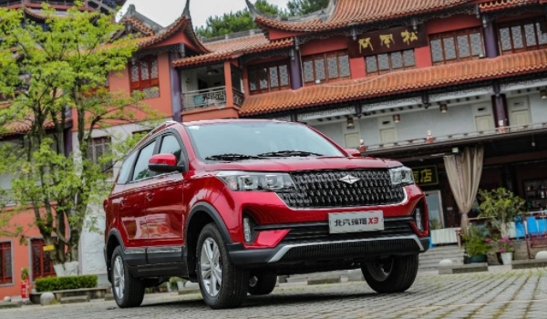 北汽瑞翔X3轮胎型号在哪里 轮胎胎壁上面（更换轮胎时查看）