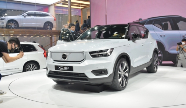 沃尔沃XC40百公里加速需要注意什么 在完全封闭的道路上测试