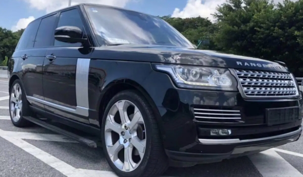 揽胜轮胎型号是什么 轮胎型号是275/50R21和285/45R22，285/40R23（根据车型来进行选择）