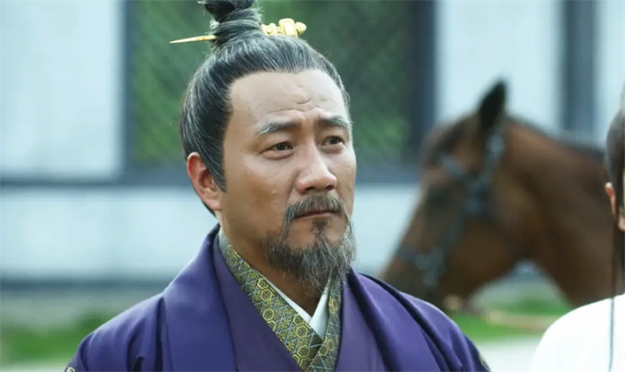 人中之龙有什么面相 会有怎样大成就（强者面相）