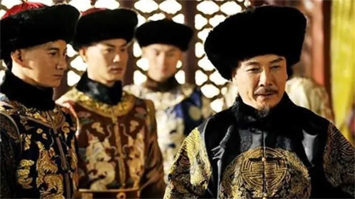 傅恒、福康安都是郡王，为何一字之差，待遇就天壤之别？