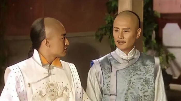 孝庄秘史：多尔衮到死都不知道，自己的汗位竟是被他给断送了！