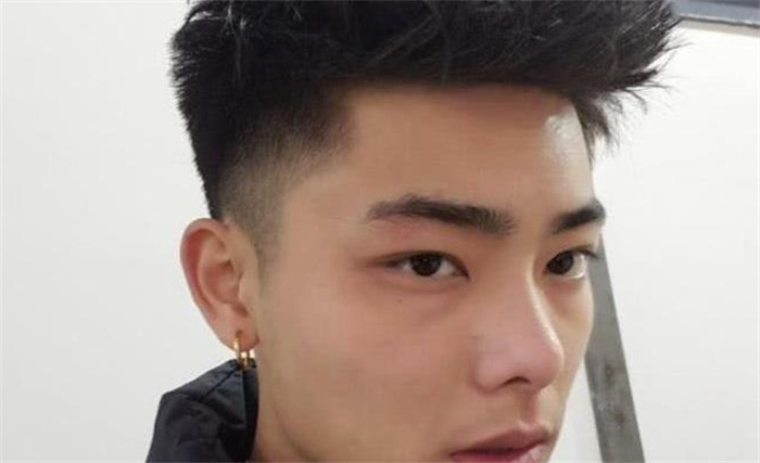 这四种男人生性多疑  对另一半缺乏信任  争吵不断  让女人心累一