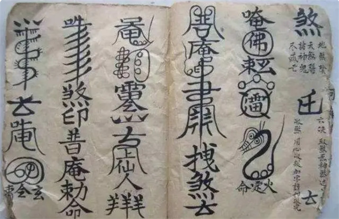 世界上最漂亮的5种字母表  可能你永远也学不会读它们