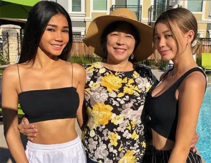 真正的冻龄美女，看着比女儿还年轻，被称为世界上最火辣的妈妈