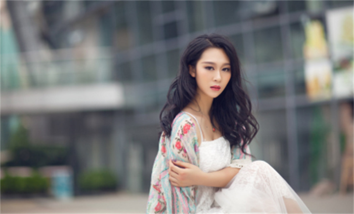 这些生肖女是家里的镇宅之宝越宠她就越有钱