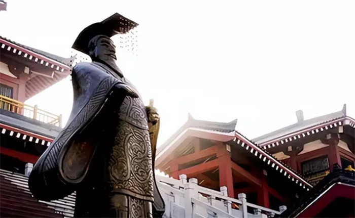清华大学破译战国文物，意外揭开甲骨文百年谜团，难怪找不到夏朝