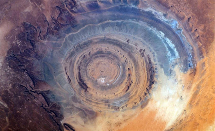 外媒报道的几个科学未解之谜从天上到地下有图有真相