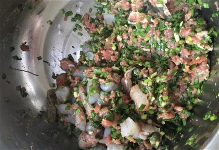 素三鲜馅饺子是哪三鲜 荤三鲜饺子是哪三鲜（三鲜饺子）
