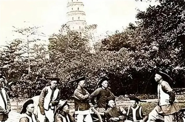 大清已亡了一百多年，清东陵为啥还有守陵人，他们的工资谁给