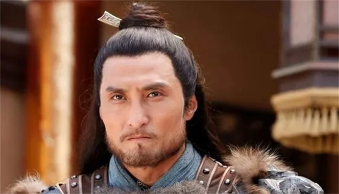 单雄信被杀后，徐茂公有愧偷偷照顾其妻儿，谁知却给大唐种下祸根