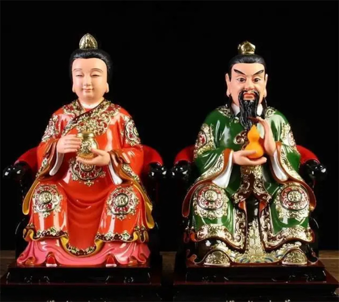 为何太监供岳飞、盗墓供曹操、做生意供关公、青楼供吕洞宾？