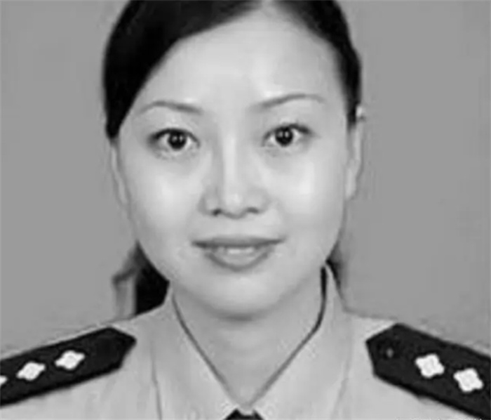 2010年，“最美警花”被奸杀，遇害前哀求歹徒：孩子不能没有妈妈