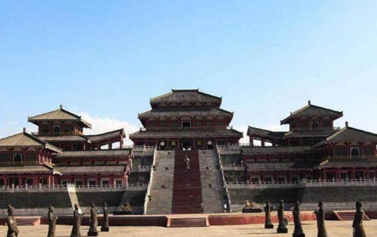 这个强大的王朝只存活了14年，留下一建筑，让考古专家头疼