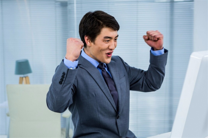 三大生肖  今年不会穷着过  钱包变胖  苦尽甘来