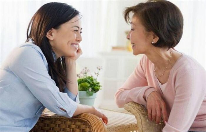 要看自己婆婆是不是好人 看车几点就够了（好婆婆面相）