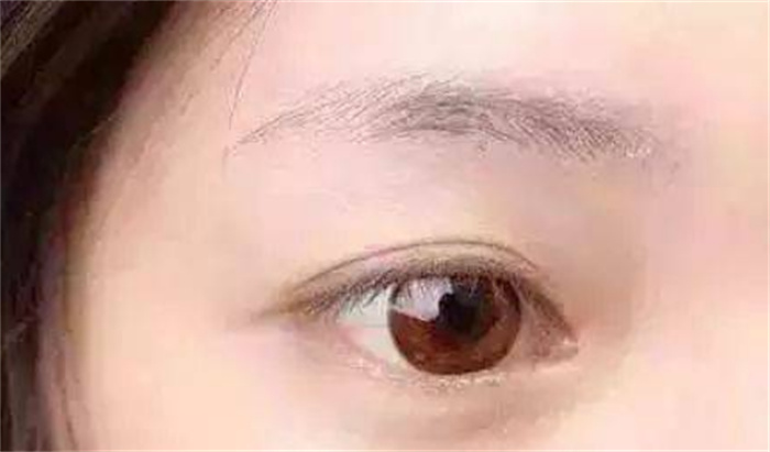 眉毛稀少的人面相好不好 性格方面如何（很差）