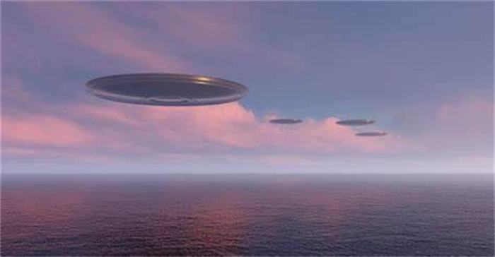 广西夜空中的不明物体是什么 与外星人有关吗（火流星）