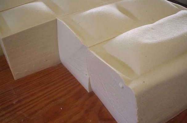 世界上最大的豆腐重达6吨 历时16个小时(用了1600斤黄豆)