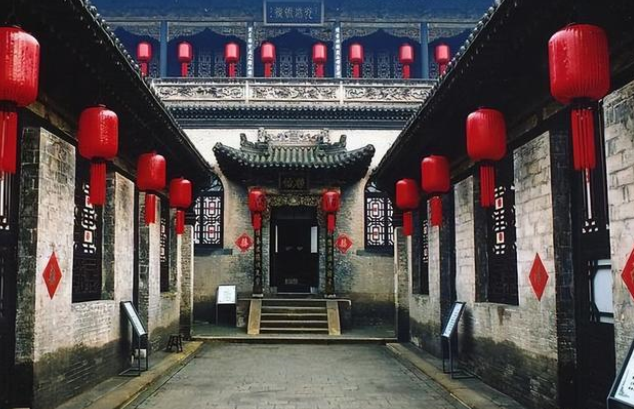 乔家大院门口放的东西 侵华日军都不敢抢（乔家大院）