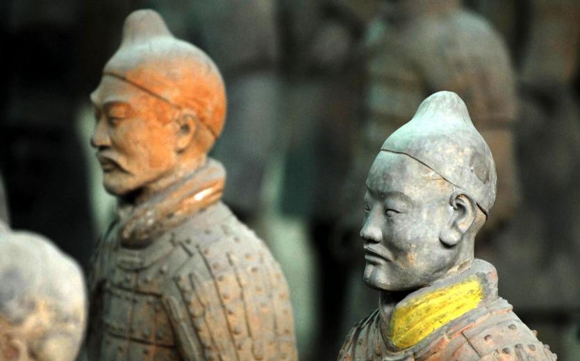 古墓出现女性兵马俑，这是什么工艺（古代工艺）
