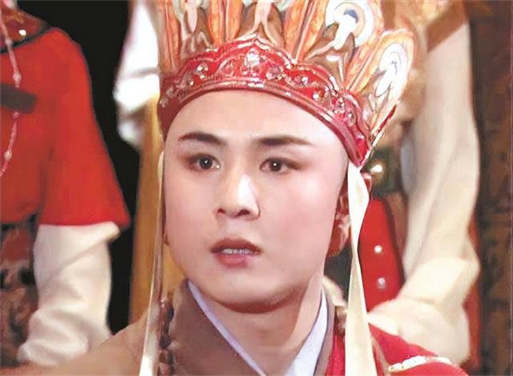 女妖为何想和唐僧成亲，真是因为他的长相？她们有更大的图谋