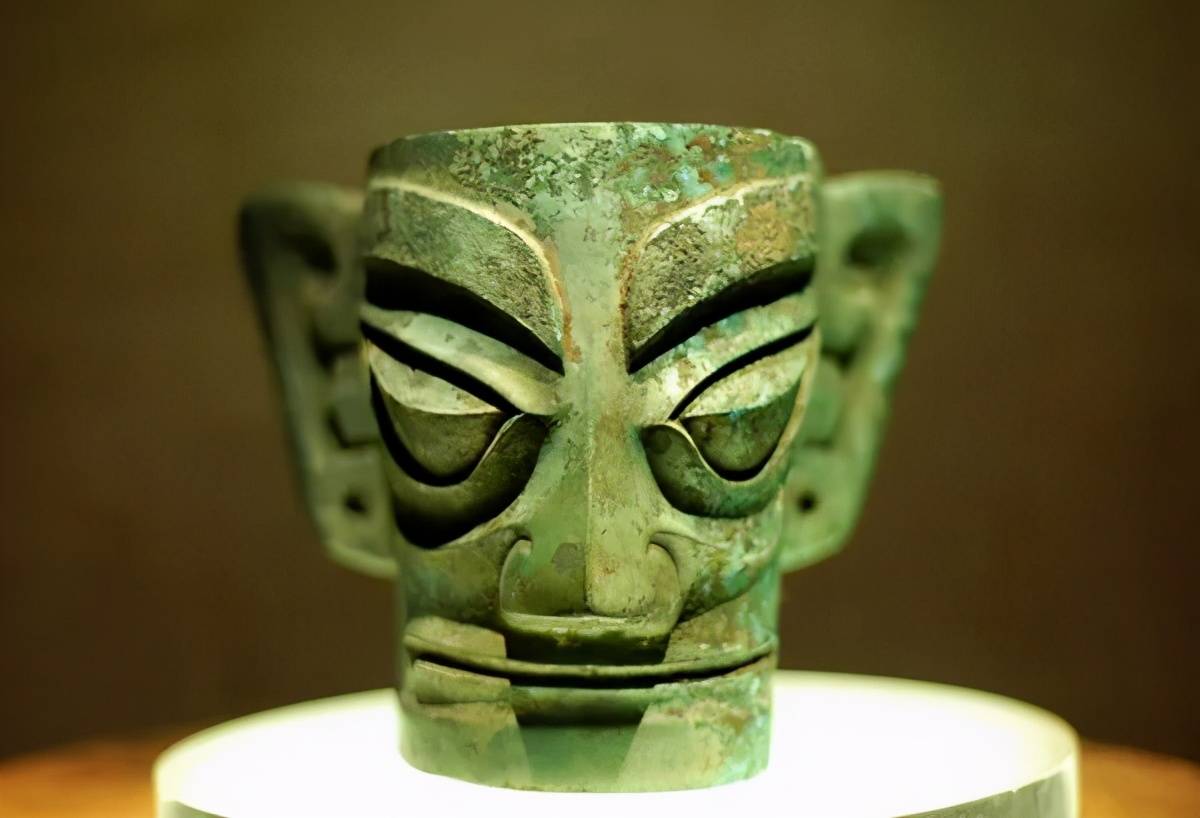 日本出土的宇航员陶俑，说明地球上早就有外星人（外星人遗迹）