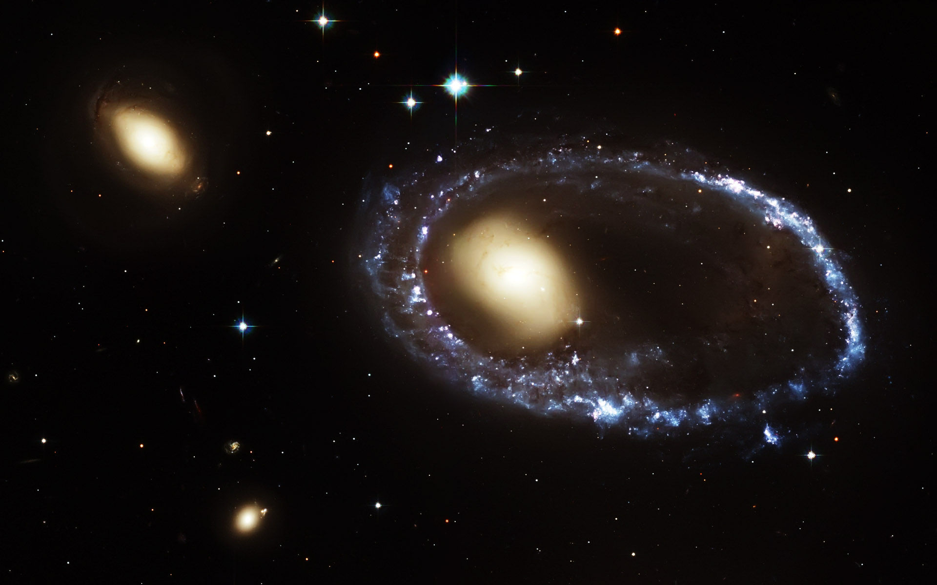 数万光年外星系的“气泡”，能够加速粒子（宇宙景象）