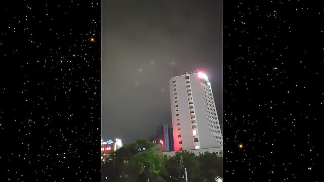 6个光点在天空中盘旋，玉林的UFO事件到底是什么？真的是飞碟吗？