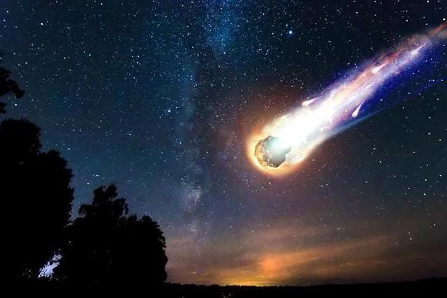 出现火球不明飞行物的甘肃，这到底是什么（可能是火流星）