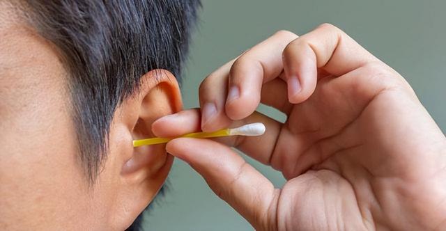 假如一直不掏耳屎，耳朵会被耳屎堵住吗？看完还敢再掏耳朵吗？