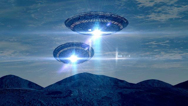 宇宙飞船又到访美国，是瞎编还是真事（神秘光点）