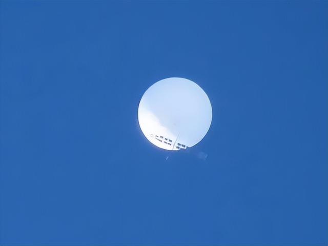 地球之外是否真存在生命，天眼发现信号（脉冲星）