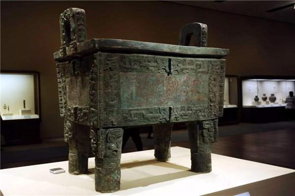 世界上最大的青铜鼎：国家一级文物（国之重器）