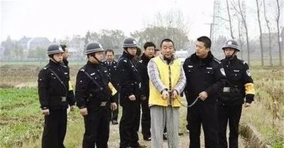 湖北覃兆明抢劫13宗，8宗强暴3人丧命（过程溯源）
